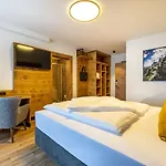 Aparthotel Fuxbau 4*